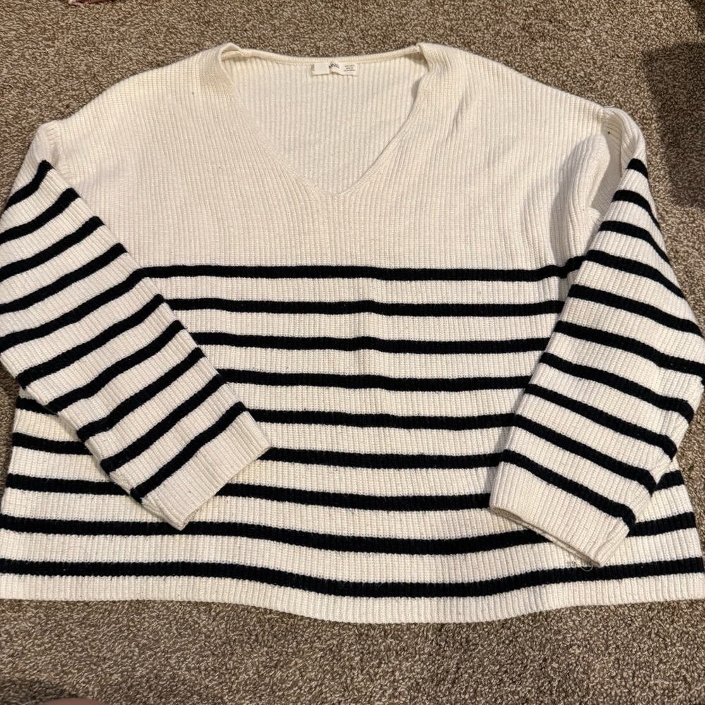 Mango sweater